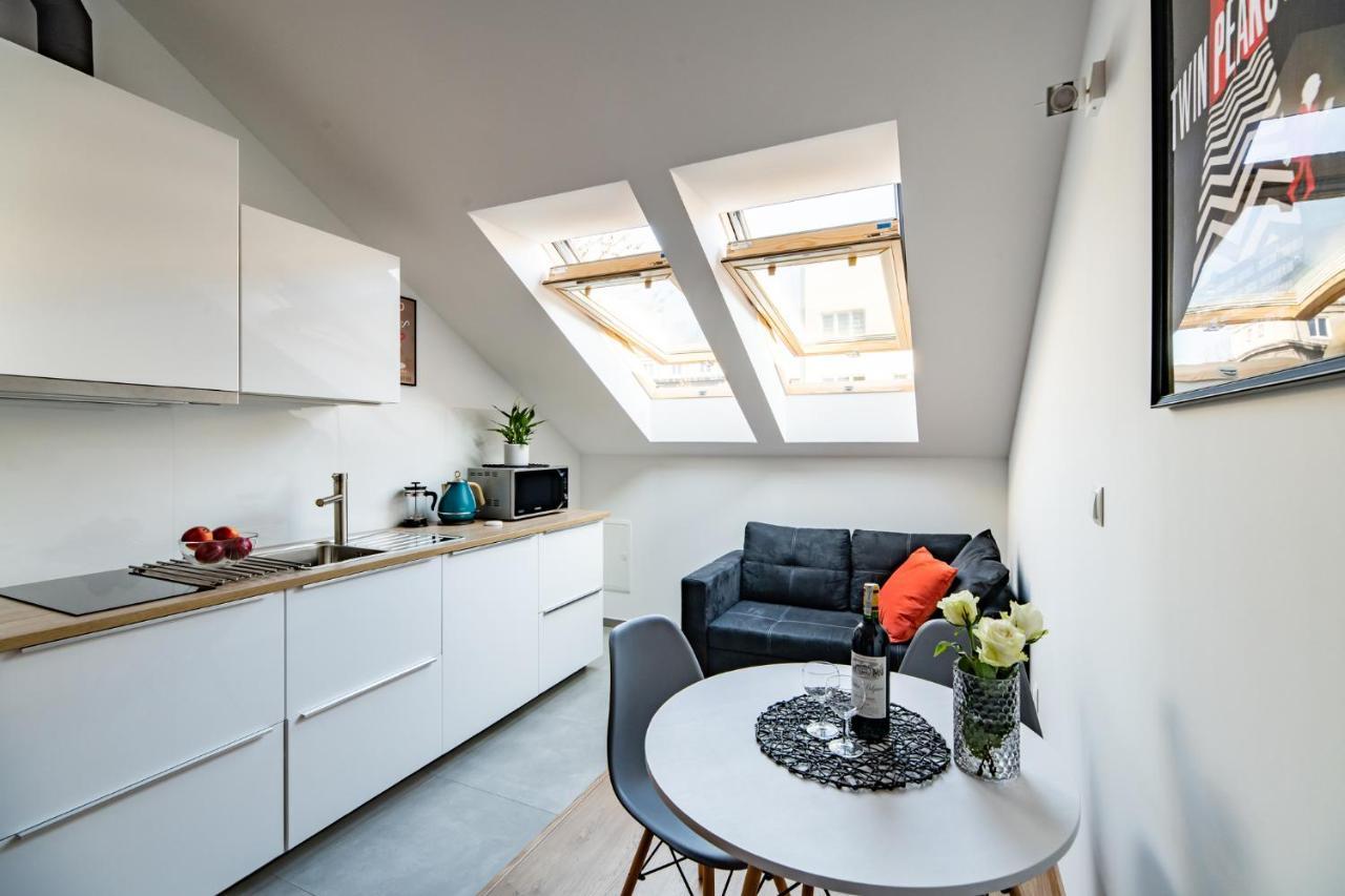 Neo Sky Apartment, Free Parking, 15 Min Walk Old Town&Kazimierz - By Homelike Krasków Exterior foto